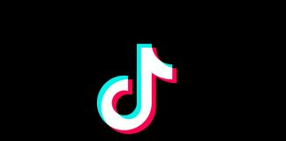 tiktok crolla la valutazione sul PlayStore, perchè